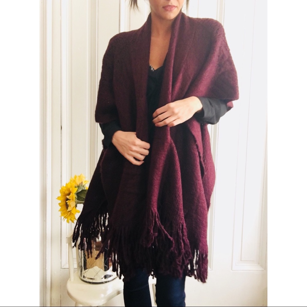 Beautiful Red Wine Wrap! - Gem